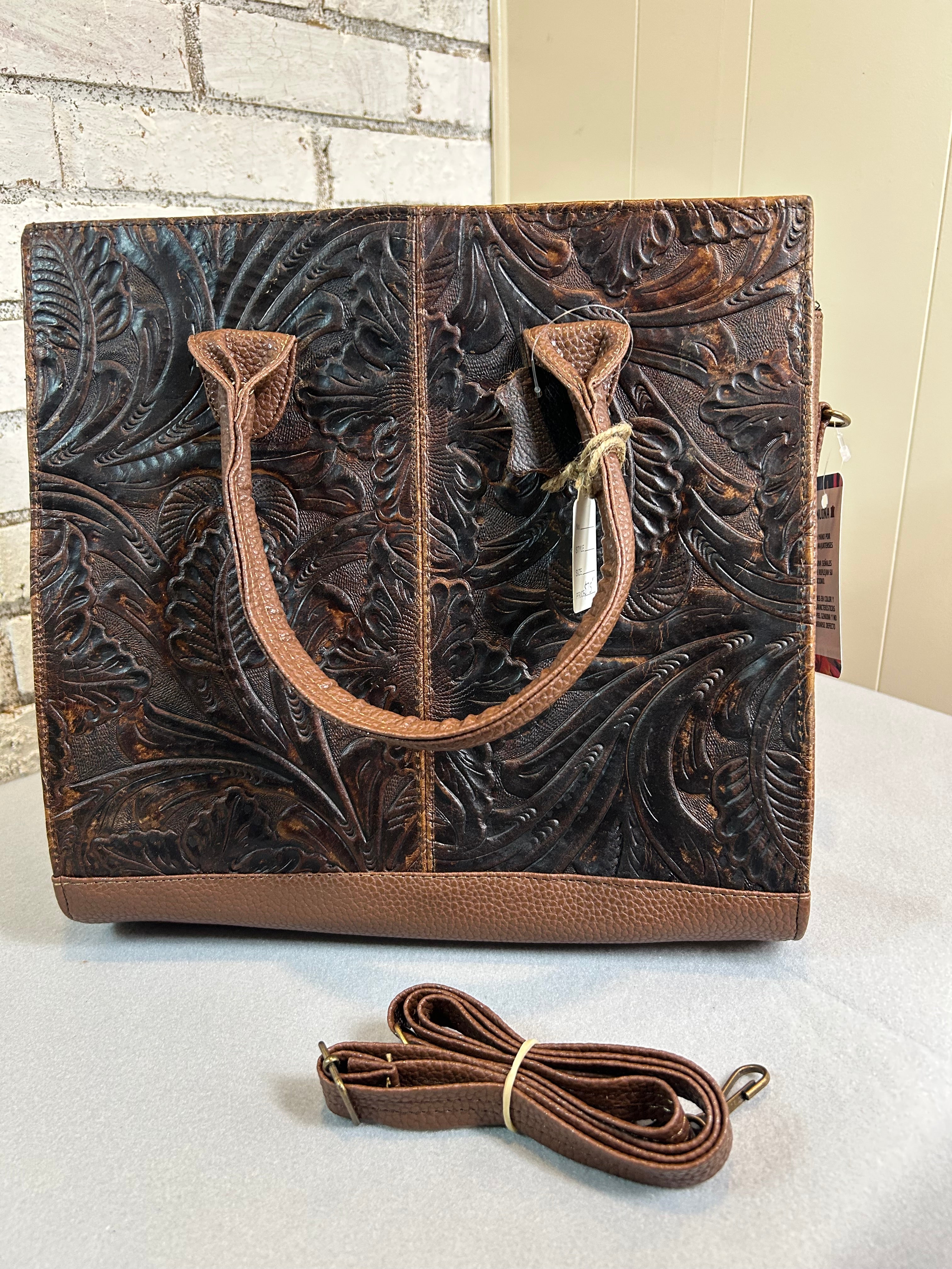 Beautiful Dark Brown Handmade Leather Bag crossed Body option strap